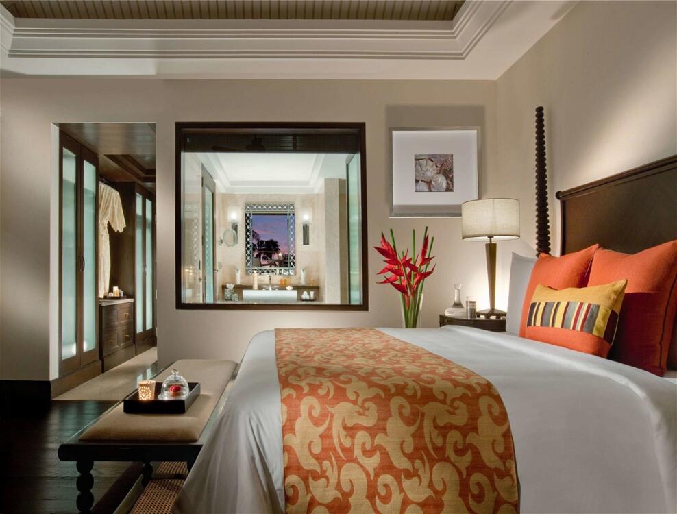 Conservatory Premiere Room Gallery